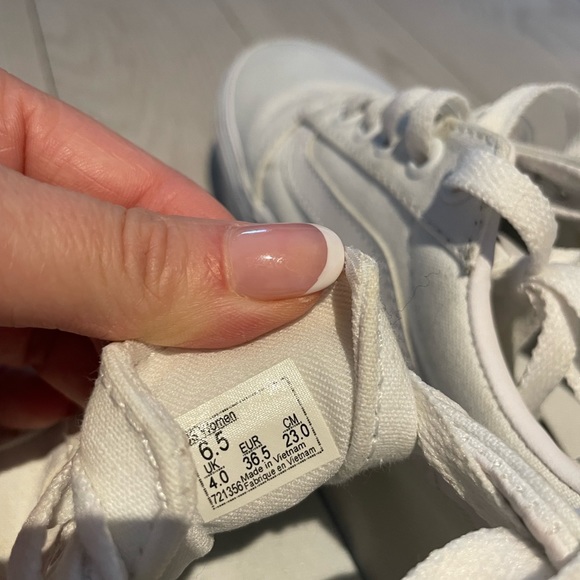 White Vans - Picture 5 of 5